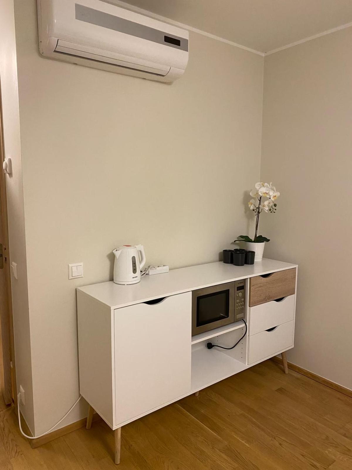 Apartment Lovely Aisa | Balcony *
